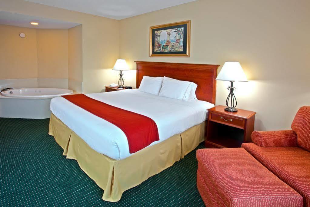 Holiday Inn Express Hotel & Suites Brooksville West, An Ihg Hotel Phòng bức ảnh